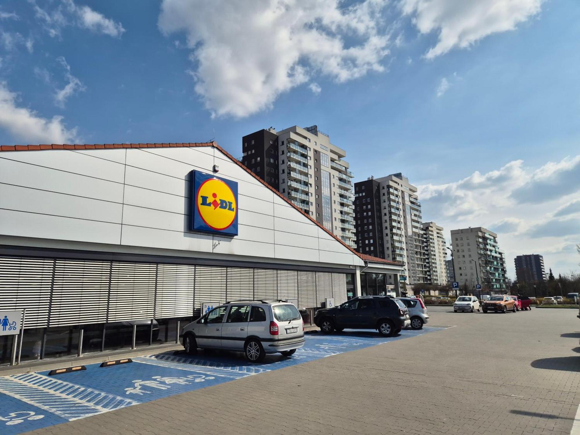 Apartament Wsrod 1000Cy Swiatel - Z Parkingiem W Hali Garazowej- Duzy Balkon Z Lezakami - Piekny Widok Noca Na Panorame Tysiaclecia Katowice Eksteriør billede
